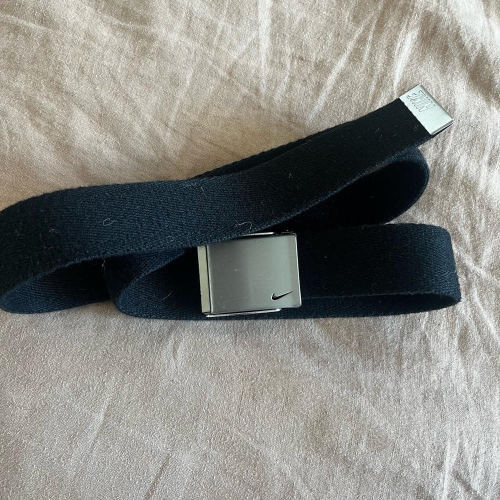 Nike Black Belt with Silver Buckle web adjustable free size rope skater